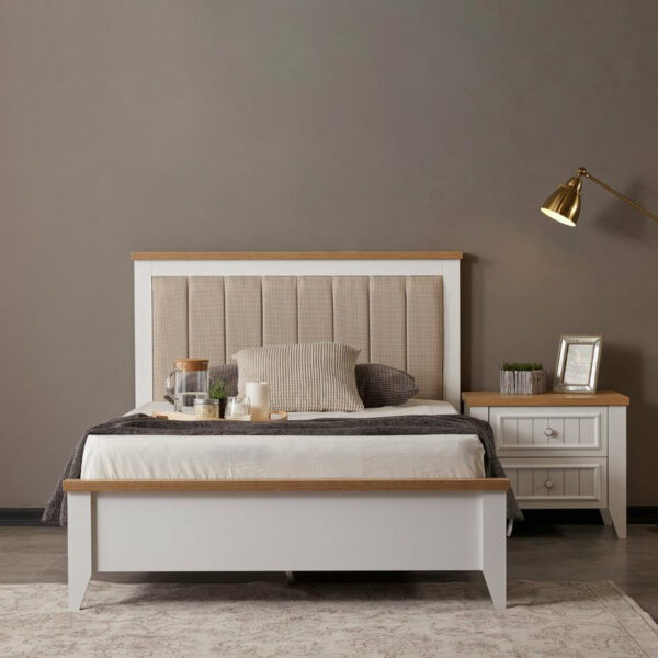 natural-wood-bed-211-x-183-cm-rtr256.jpg