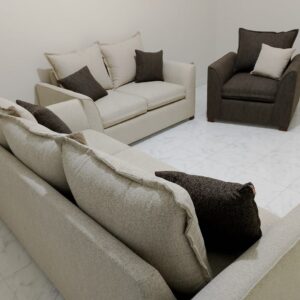 من تسليمات العملاء