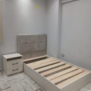 “أثاث معمول بإتقان، واصل لبيتك بأمان.”